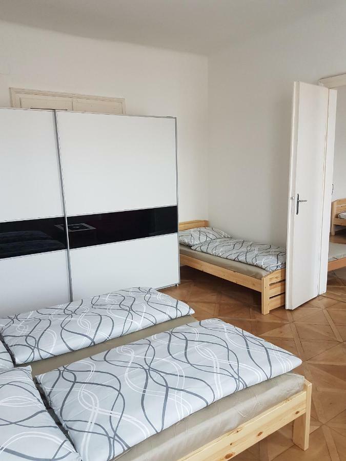 Gerald's 12 Viena